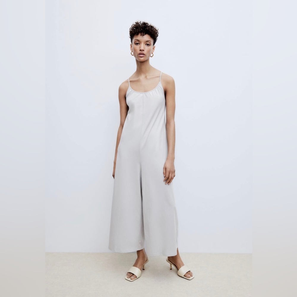 Zara Jumpsuit / Pristine Condition